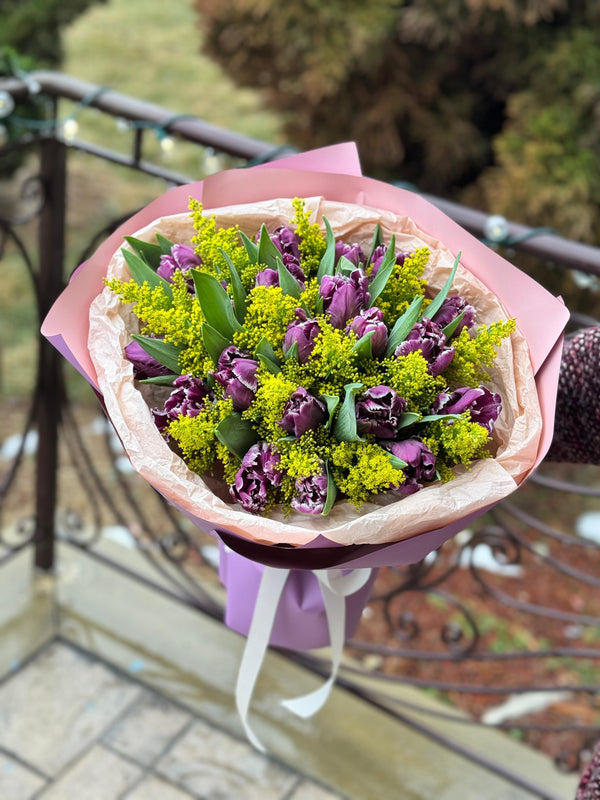Bouquet - 20 mysterious parrot tulips