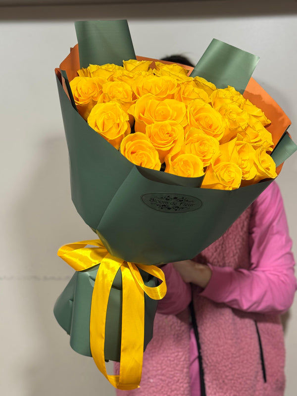 Bouquet -  25 Yellow Roses